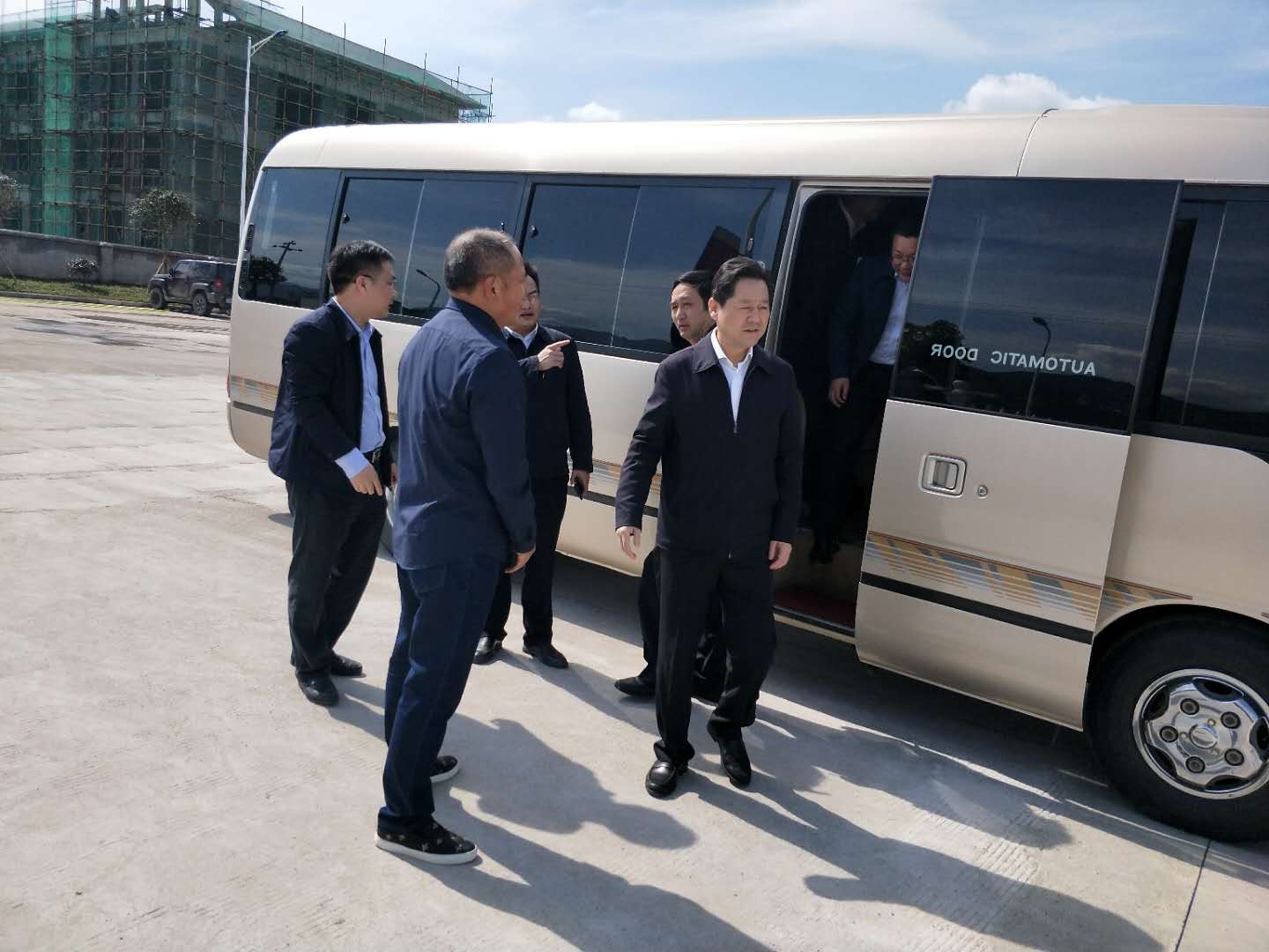 張家界市委書記、市人大常委會主任虢正貴來我公司視察調(diào)研工作